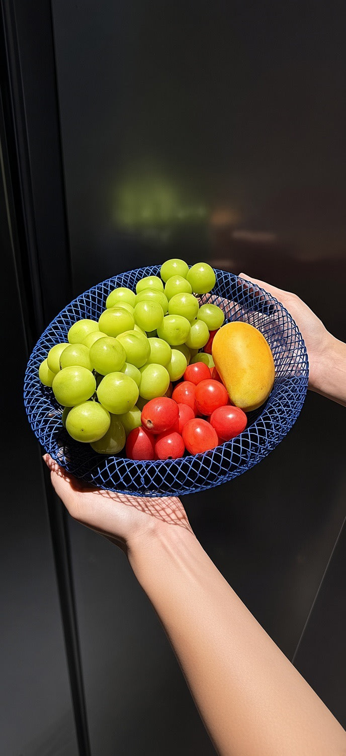 Modern Geometric Wire Fruit Bowl - Klein Blue / Minimalist Decorative Basket 北歐極簡幾何鐵藝水果籃|克萊因藍 收納置物盤